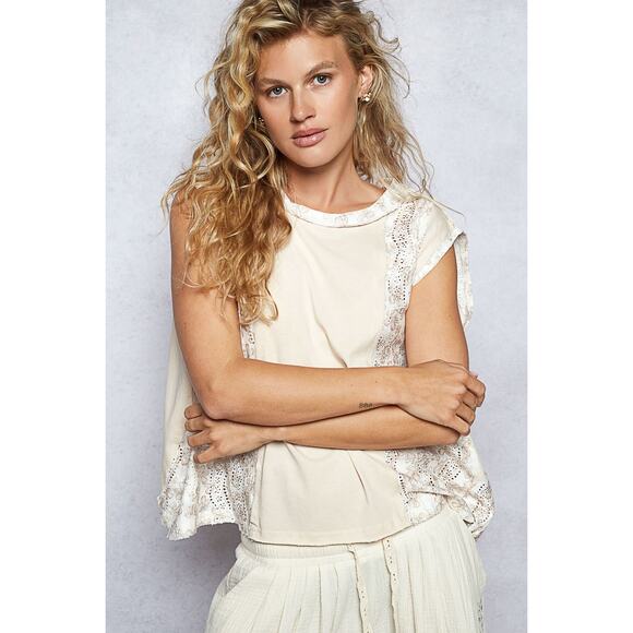 POL Floral Contrast Round Neck Sleeveless Back Detail Relaxed Fit Top | Almond - Picture 3 of 7